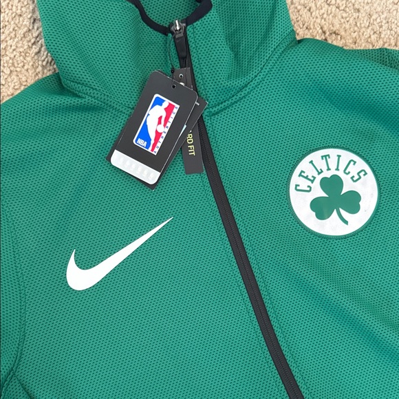 celtics thermaflex hoodie